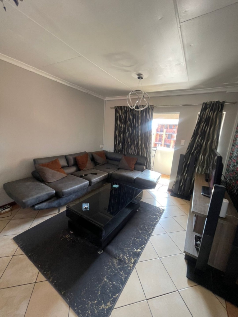 To Let 2 Bedroom Property for Rent in Noordwyk Gauteng