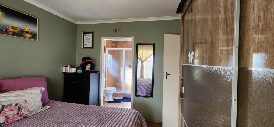 3 Bedroom Property for Sale in Sky City Gauteng