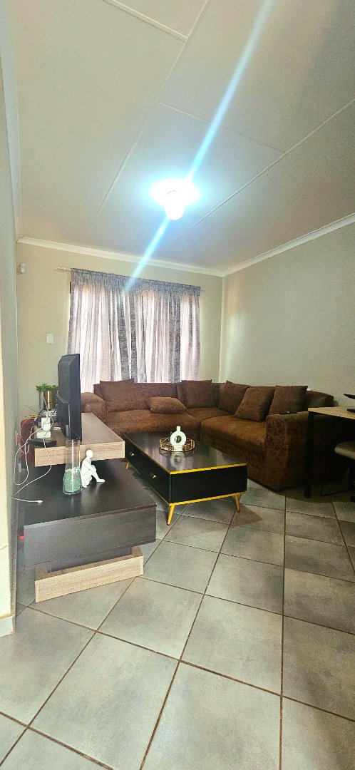  Bedroom Property for Sale in Wilfordon Gauteng