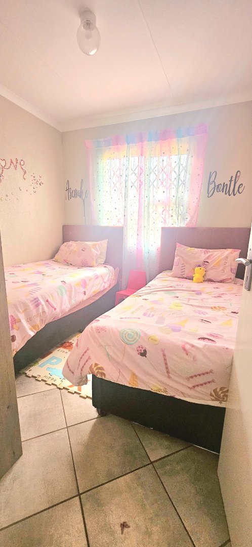  Bedroom Property for Sale in Wilfordon Gauteng