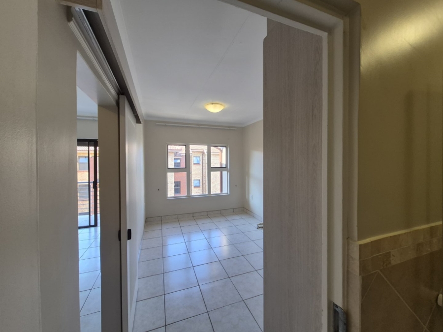 1 Bedroom Property for Sale in Montana Tuine Gauteng