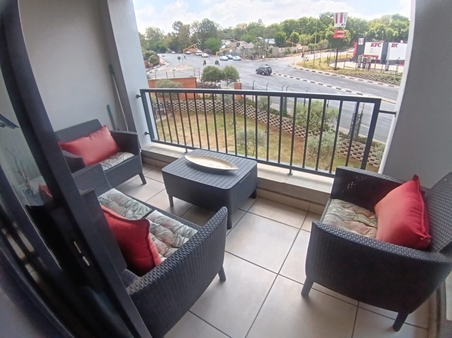 1 Bedroom Property for Sale in Olivedale Gauteng
