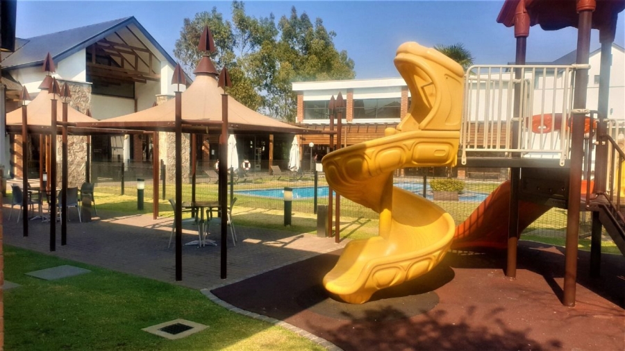 1 Bedroom Property for Sale in Olivedale Gauteng