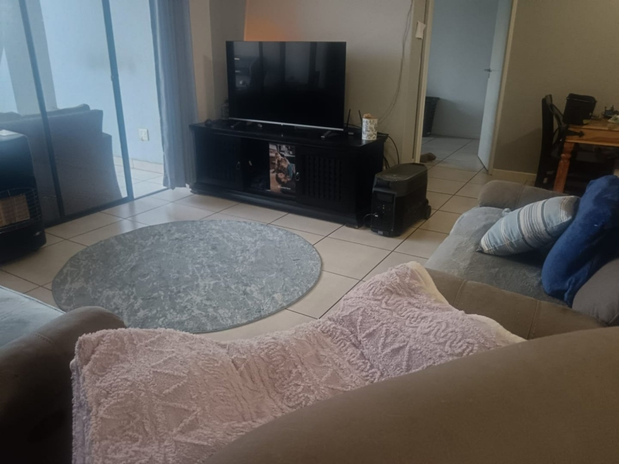 2 Bedroom Property for Sale in Olivedale Gauteng
