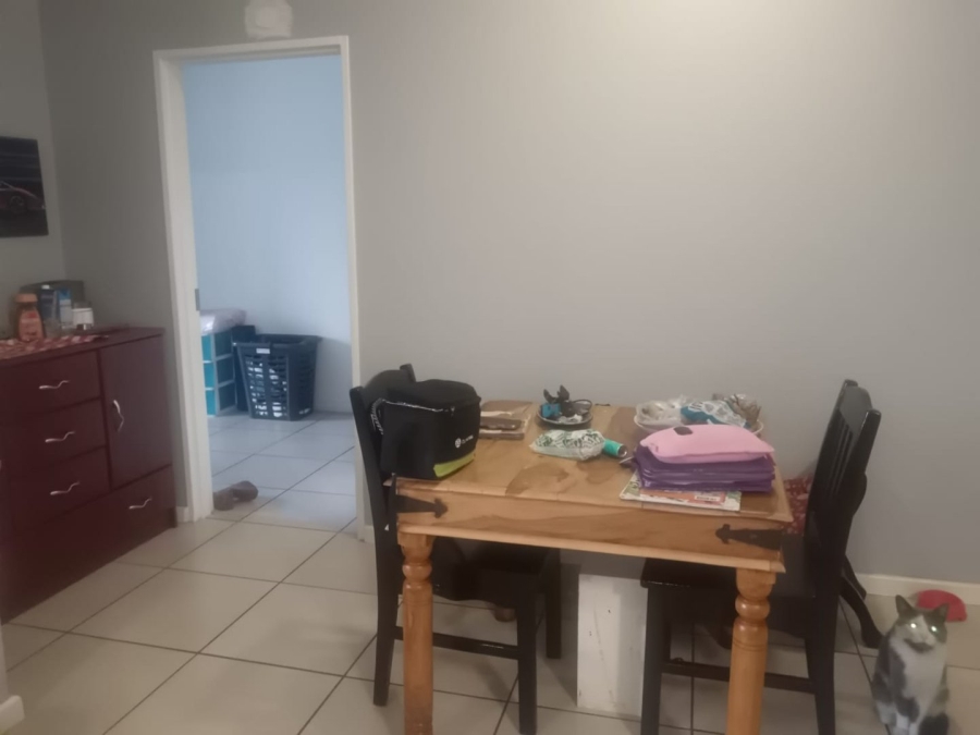 2 Bedroom Property for Sale in Olivedale Gauteng