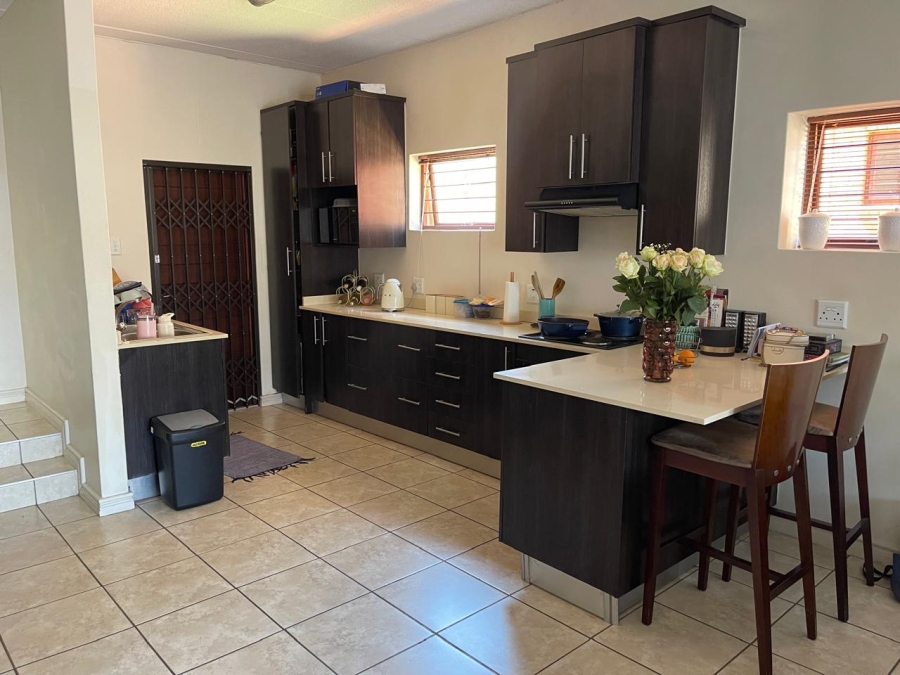2 Bedroom Property for Sale in Pretorius Park Gauteng