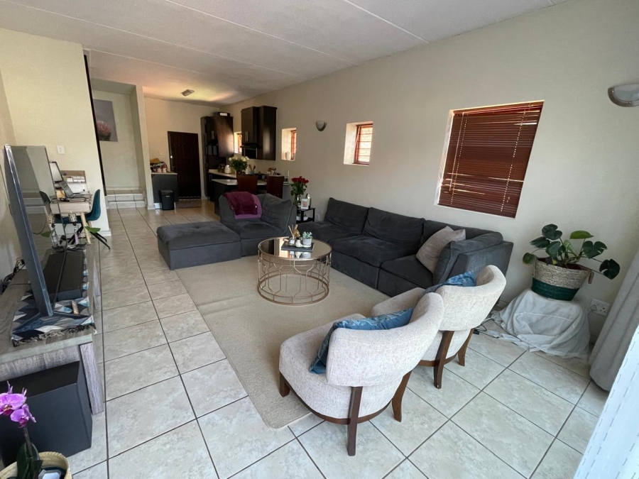 2 Bedroom Property for Sale in Pretorius Park Gauteng
