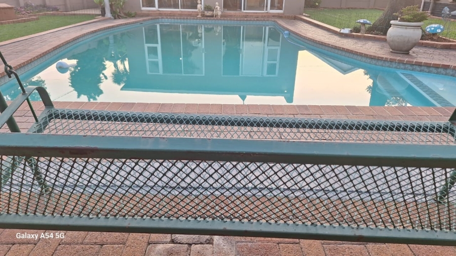 4 Bedroom Property for Sale in Dalpark Gauteng