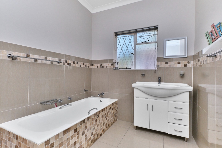 3 Bedroom Property for Sale in Malanshof Gauteng
