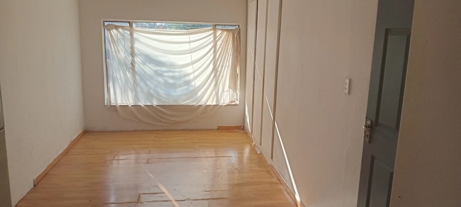To Let 3 Bedroom Property for Rent in Rooihuiskraal Gauteng