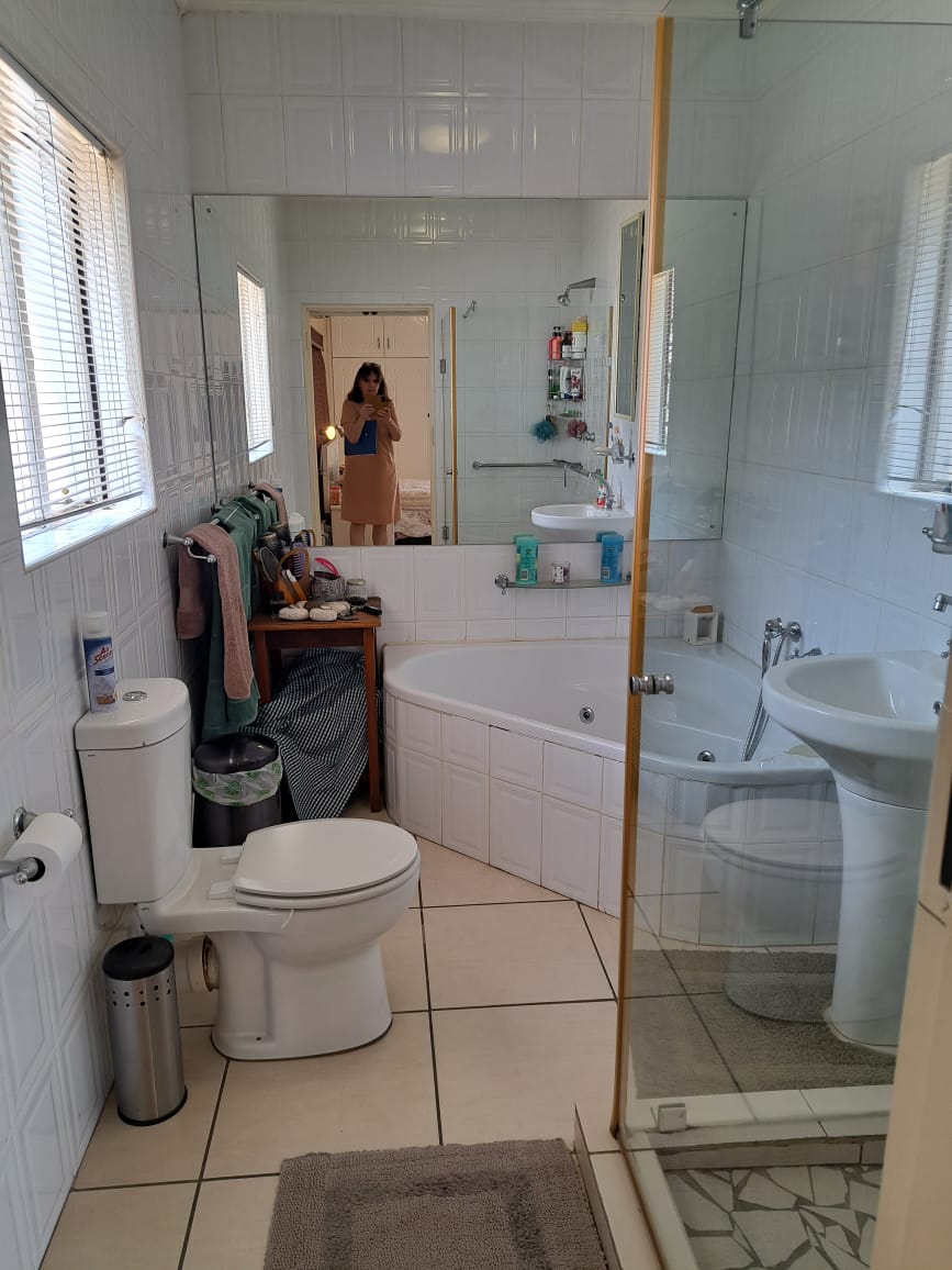 3 Bedroom Property for Sale in Silverton Gauteng