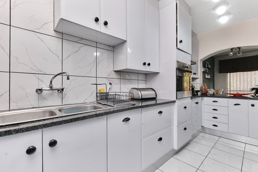 3 Bedroom Property for Sale in Malanshof Gauteng