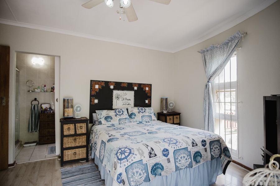 3 Bedroom Property for Sale in Bassonia Gauteng