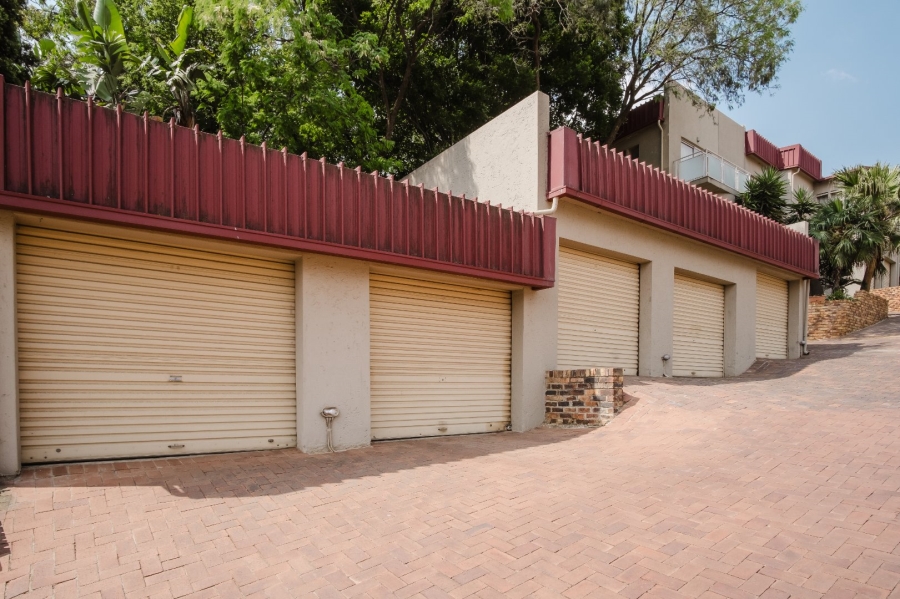 3 Bedroom Property for Sale in Bassonia Gauteng