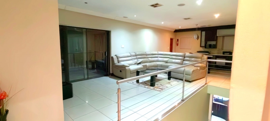 To Let 4 Bedroom Property for Rent in Fleurdal Gauteng