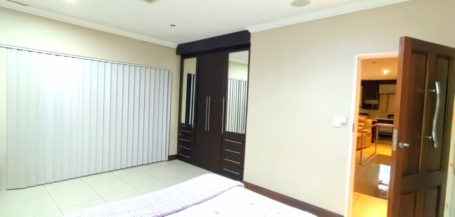To Let 4 Bedroom Property for Rent in Fleurdal Gauteng