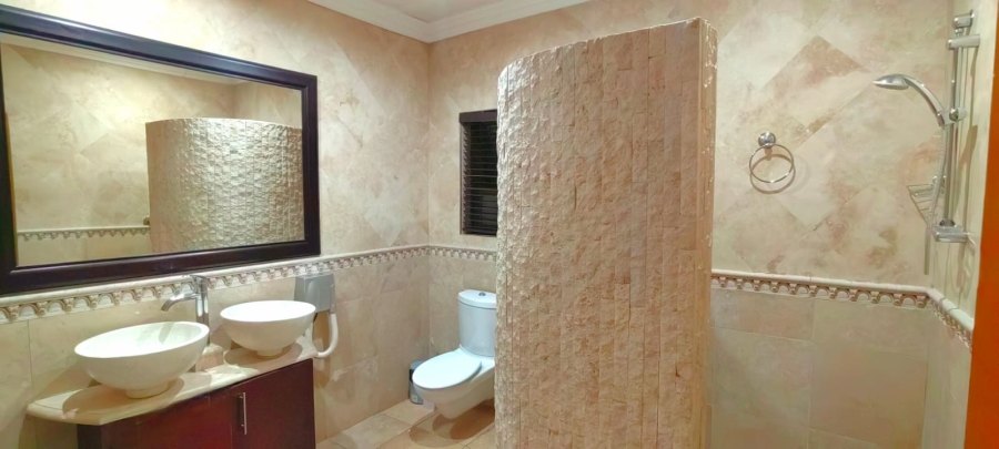 To Let 4 Bedroom Property for Rent in Fleurdal Gauteng