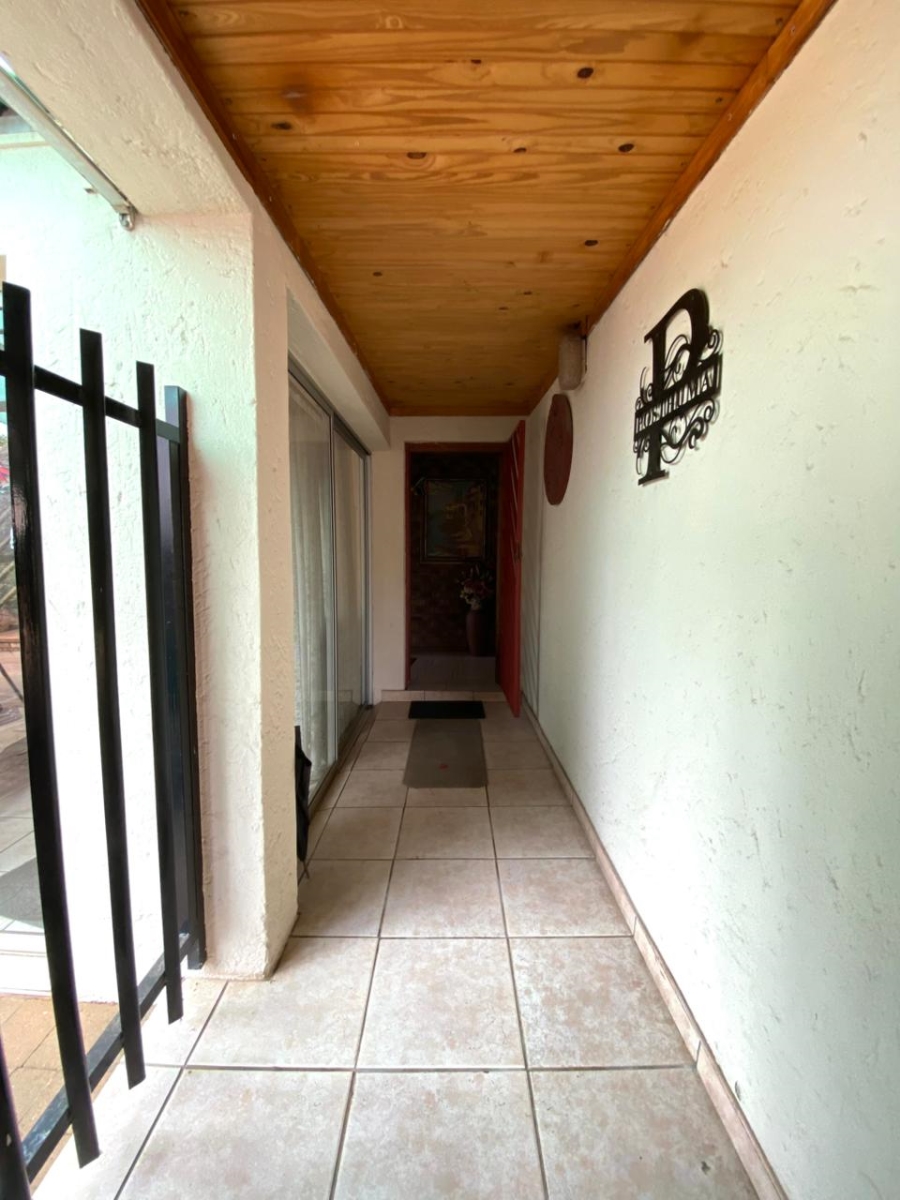 3 Bedroom Property for Sale in Van Riebeeck Park Gauteng