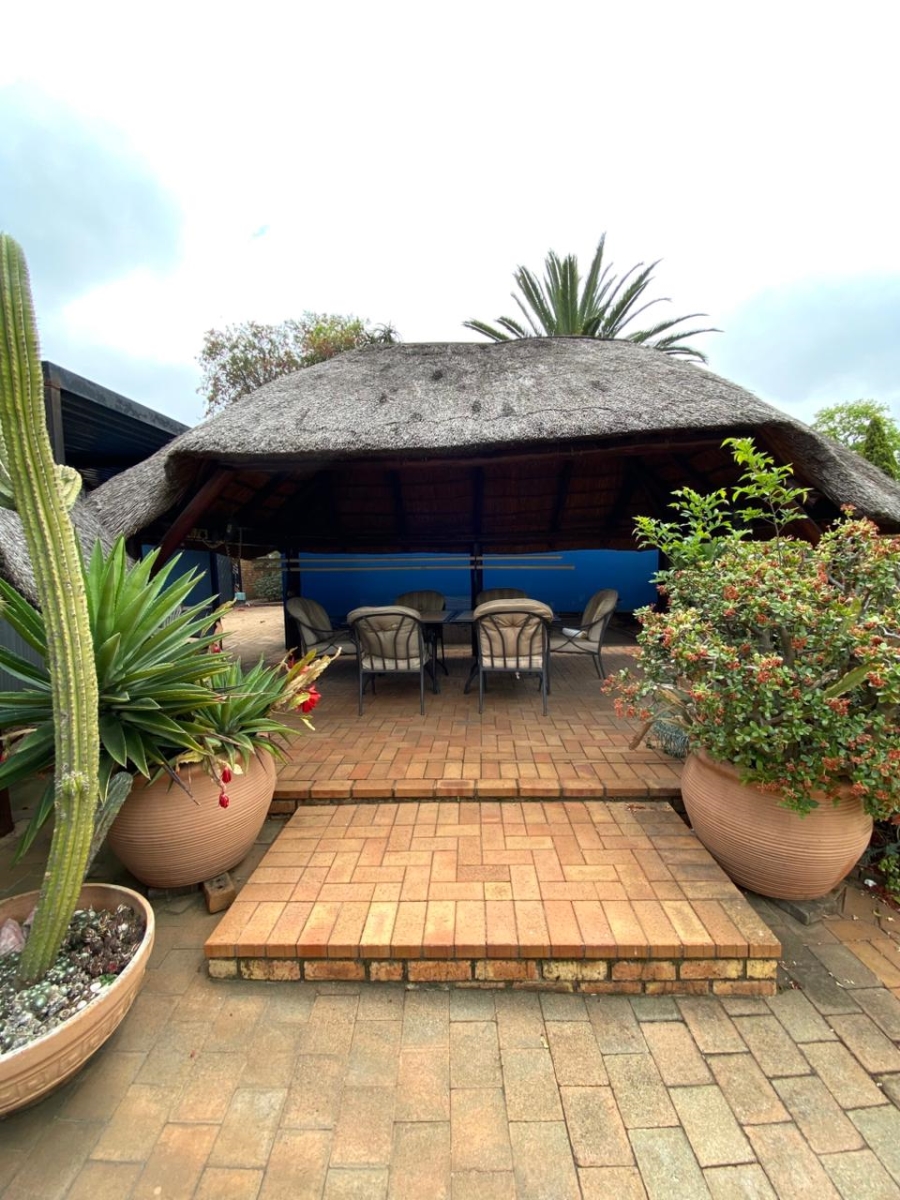 3 Bedroom Property for Sale in Van Riebeeck Park Gauteng