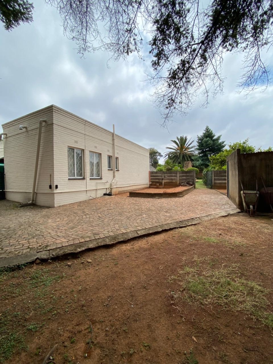 3 Bedroom Property for Sale in Van Riebeeck Park Gauteng