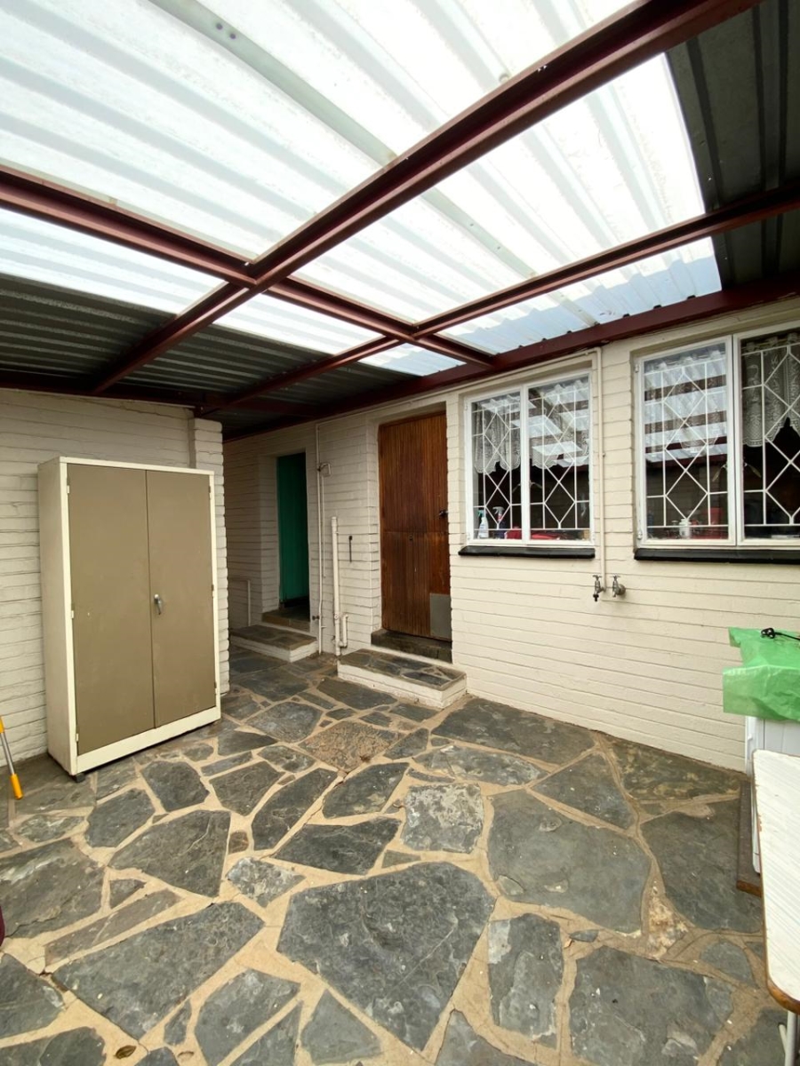 3 Bedroom Property for Sale in Van Riebeeck Park Gauteng