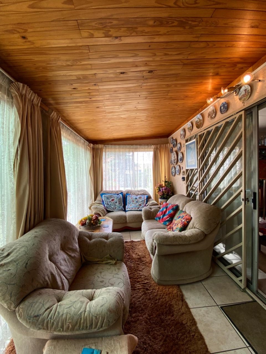 3 Bedroom Property for Sale in Van Riebeeck Park Gauteng