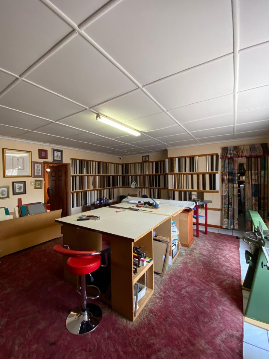 3 Bedroom Property for Sale in Van Riebeeck Park Gauteng