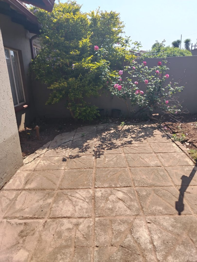 3 Bedroom Property for Sale in Georginia Gauteng