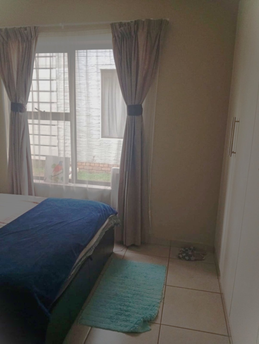 2 Bedroom Property for Sale in Norton Park Gauteng