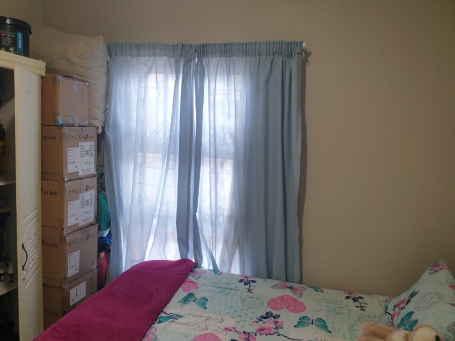 2 Bedroom Property for Sale in Crystal Park Gauteng