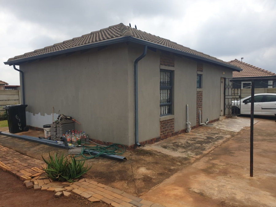2 Bedroom Property for Sale in Crystal Park Gauteng