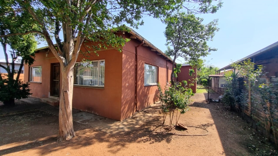 3 Bedroom Property for Sale in Gezina Gauteng