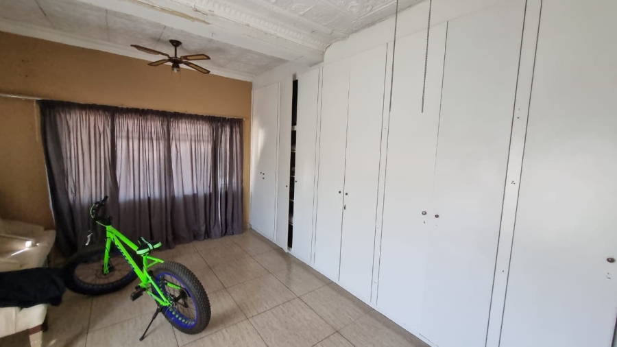 3 Bedroom Property for Sale in Gezina Gauteng