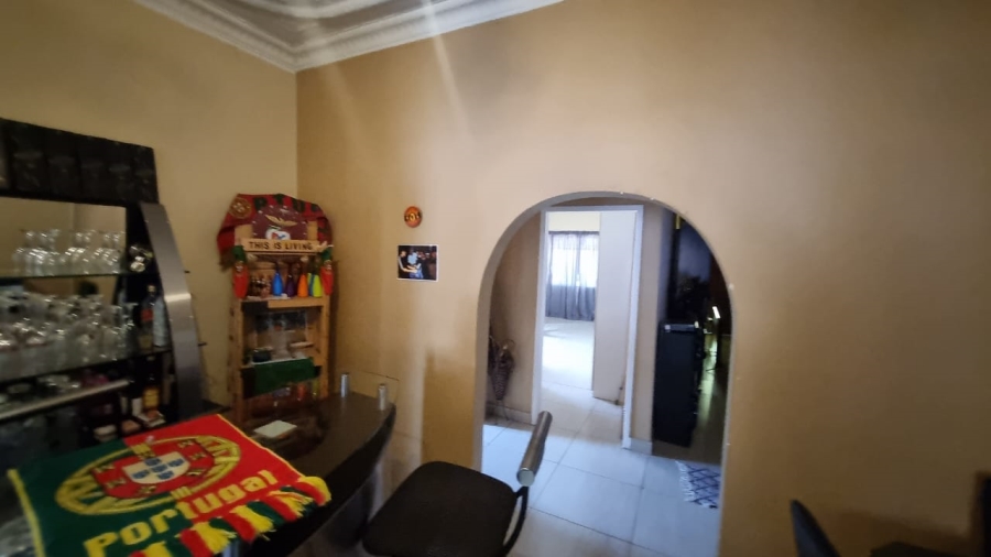 3 Bedroom Property for Sale in Gezina Gauteng