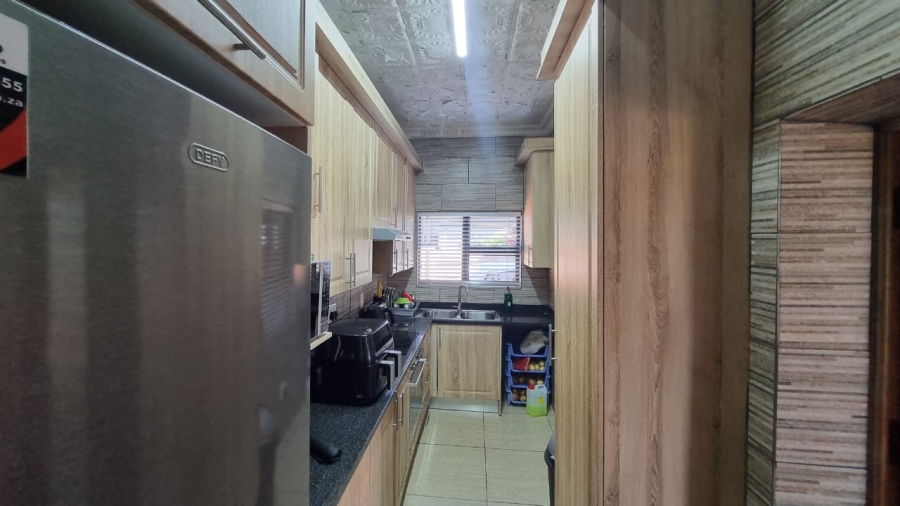 3 Bedroom Property for Sale in Gezina Gauteng