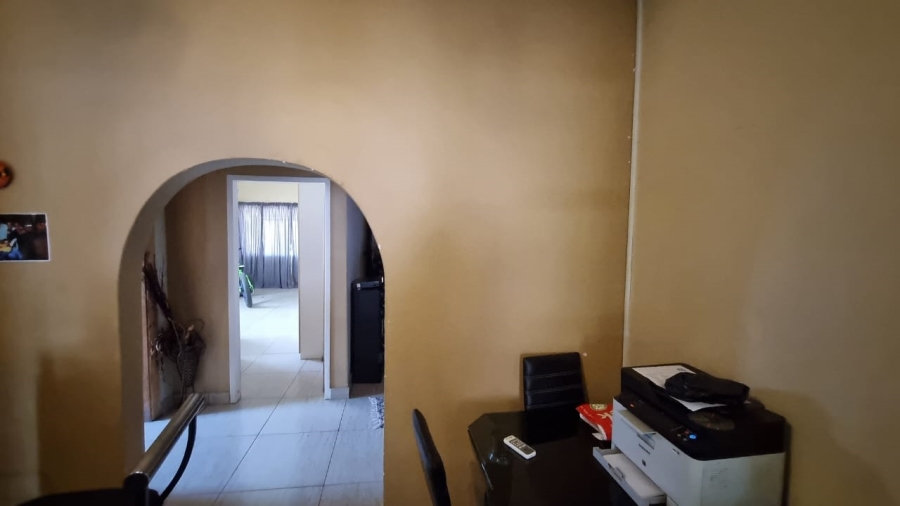 3 Bedroom Property for Sale in Gezina Gauteng