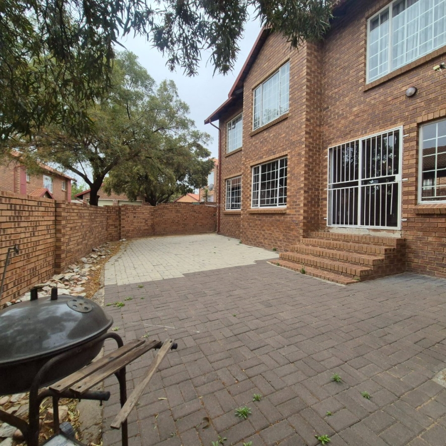 3 Bedroom Property for Sale in The Reeds Gauteng