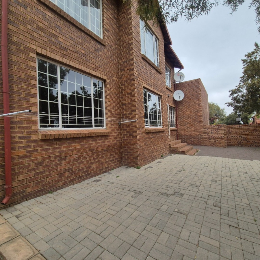 3 Bedroom Property for Sale in The Reeds Gauteng