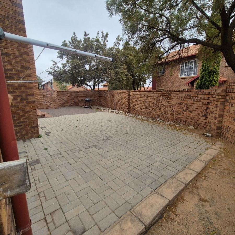 3 Bedroom Property for Sale in The Reeds Gauteng