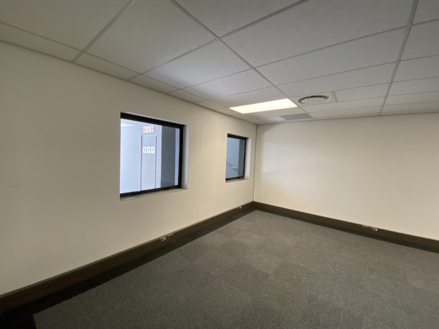 To Let commercial Property for Rent in Die Hoewes Gauteng