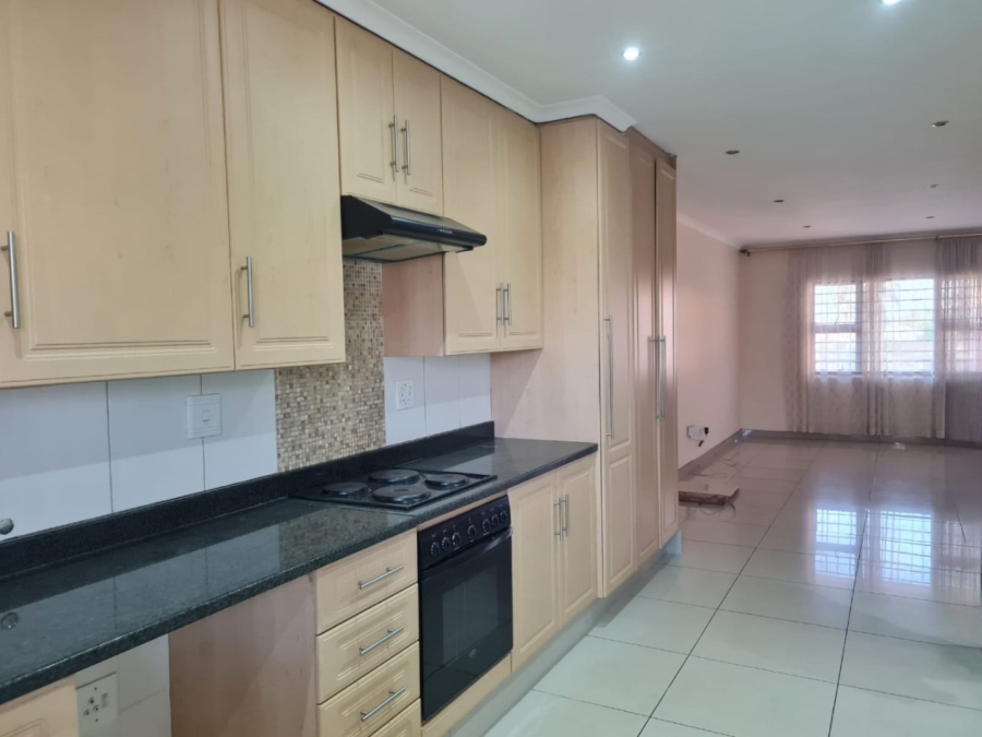 To Let  Bedroom Property for Rent in Lenasia Ext 1 Gauteng