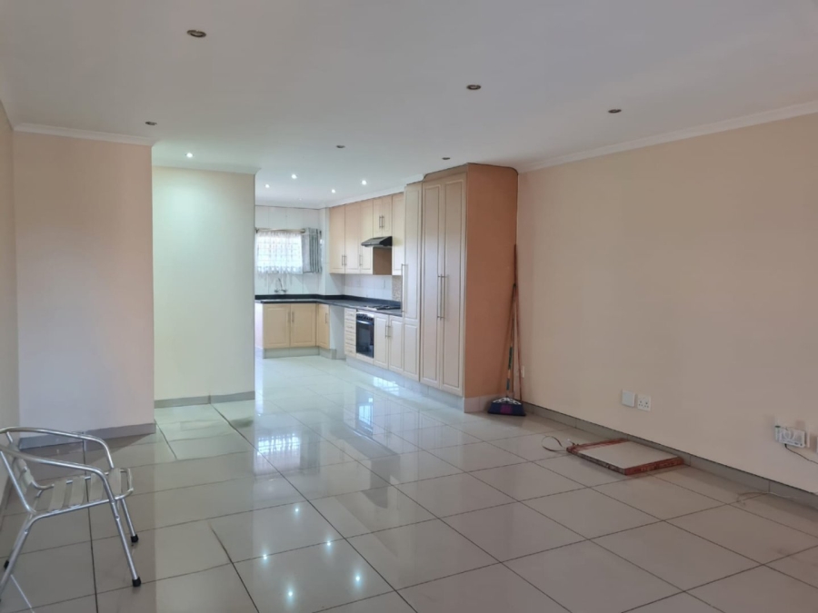 To Let  Bedroom Property for Rent in Lenasia Ext 1 Gauteng