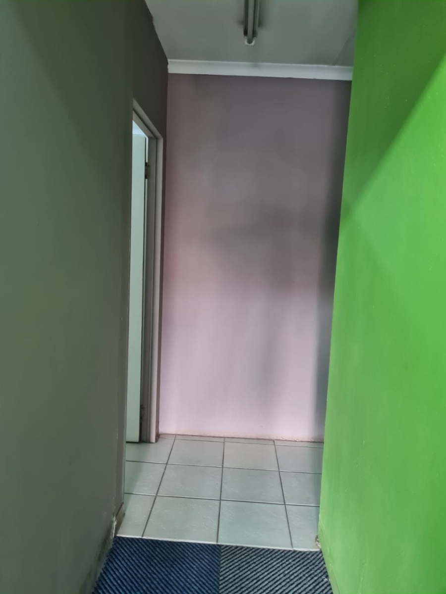 To Let commercial Property for Rent in Lenasia Ext 1 Gauteng