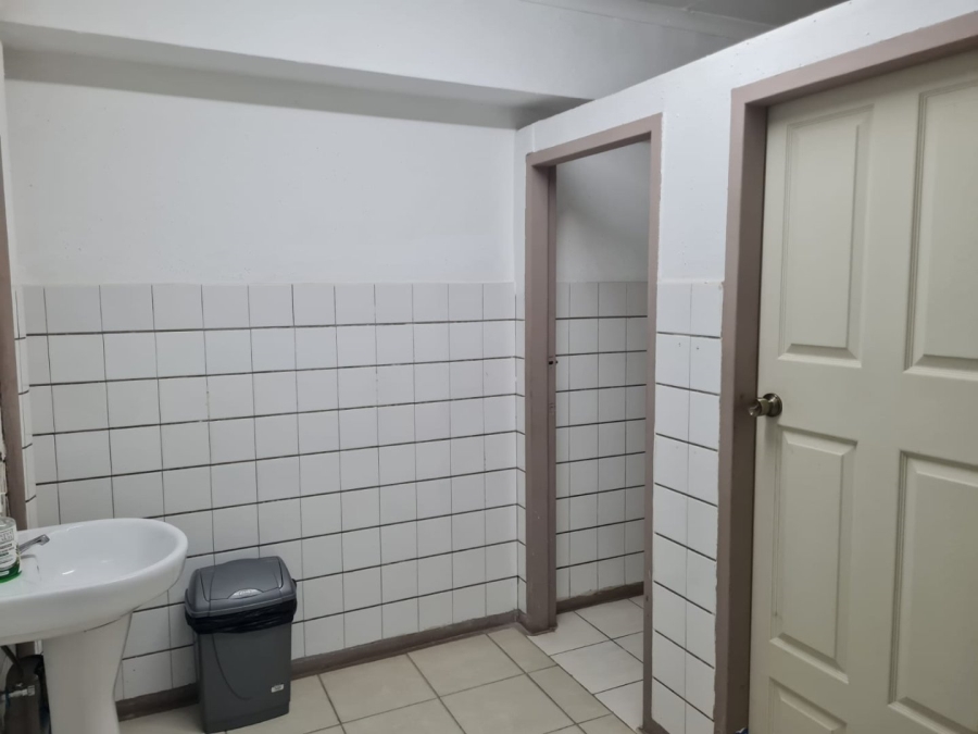 To Let commercial Property for Rent in Lenasia Ext 1 Gauteng