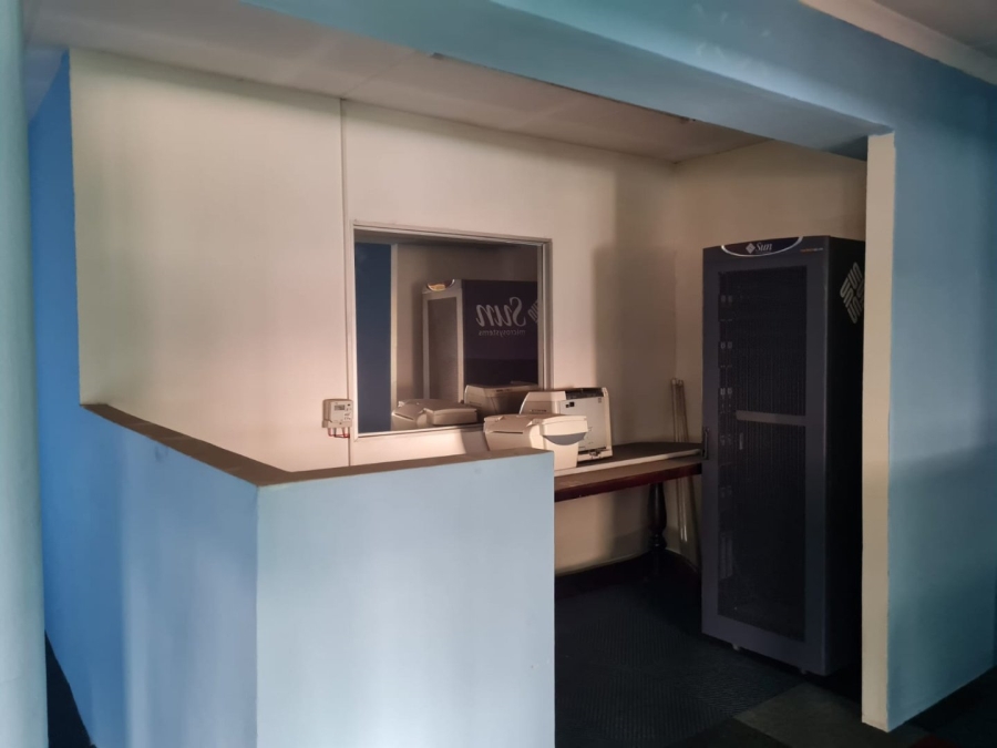 To Let commercial Property for Rent in Lenasia Ext 1 Gauteng