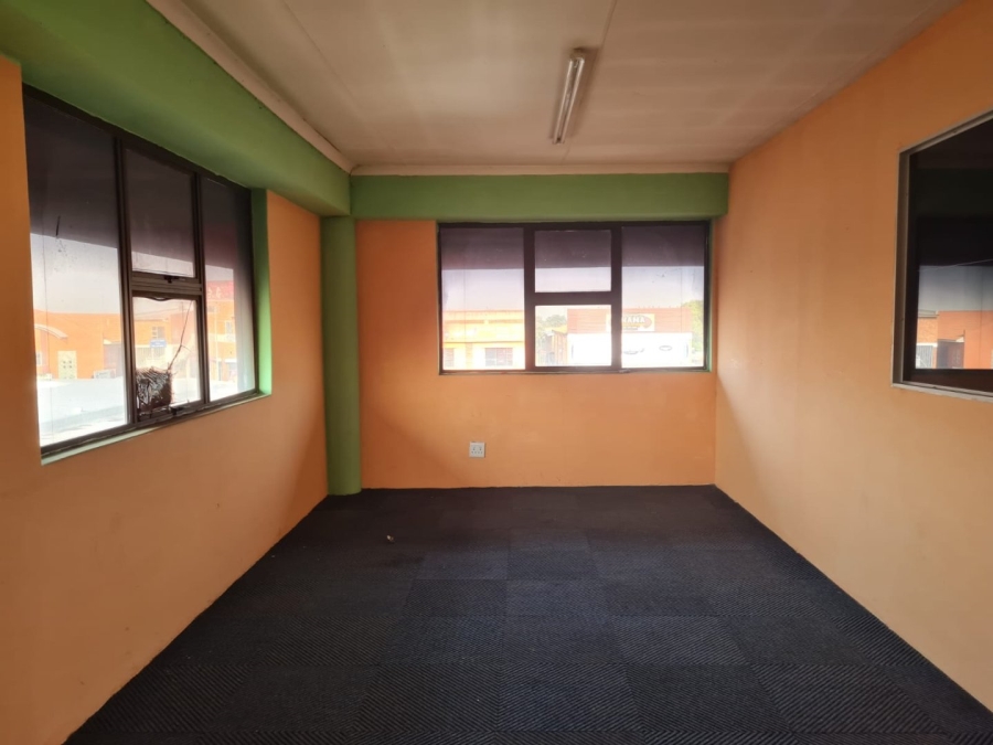 To Let commercial Property for Rent in Lenasia Ext 1 Gauteng