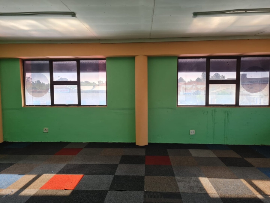To Let commercial Property for Rent in Lenasia Ext 1 Gauteng
