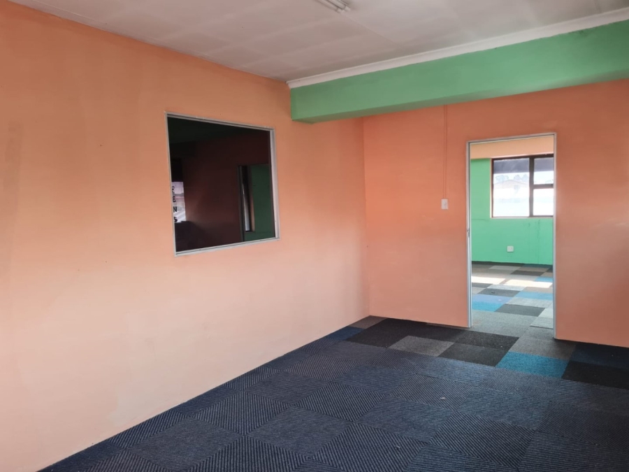 To Let commercial Property for Rent in Lenasia Ext 1 Gauteng