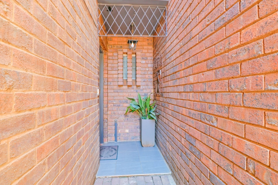 3 Bedroom Property for Sale in Hazelwood Gauteng