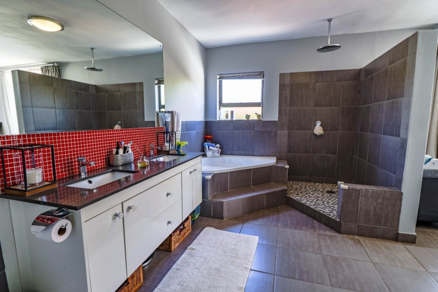 3 Bedroom Property for Sale in Hazelwood Gauteng